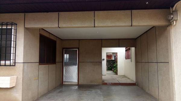 4 BEDROOM HOUSE NEAR FRIENDSHIP, VILLASOL FOR SALE (Angeles City)