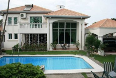 Fully Furnished Elegant House with pool For Rent