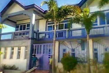 For sale house and lot with pool Two storey house…
