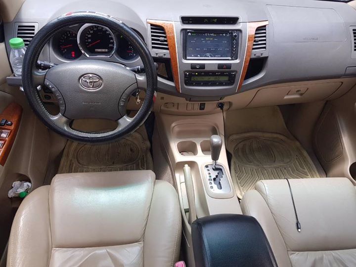 toyota fortuner 2010 G diesel matic
