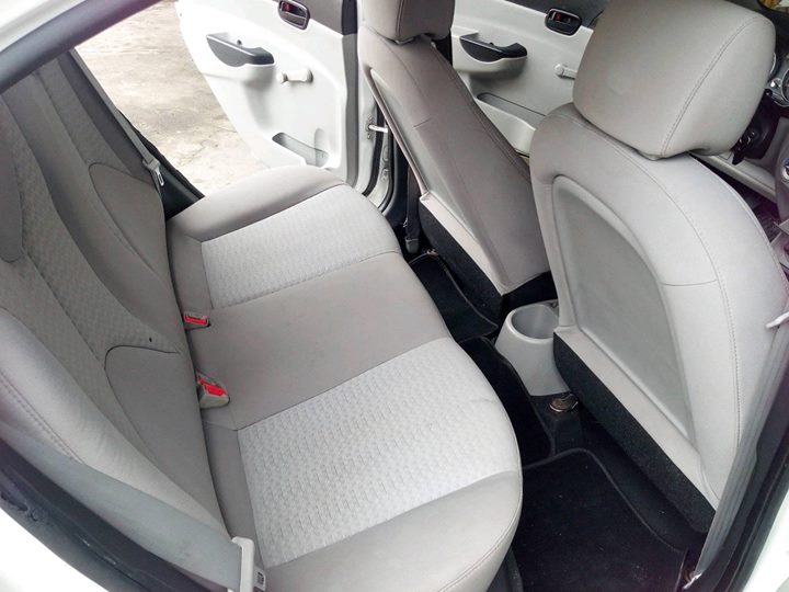 DIESEL 239k rush! 2010 hyundai accent / manual