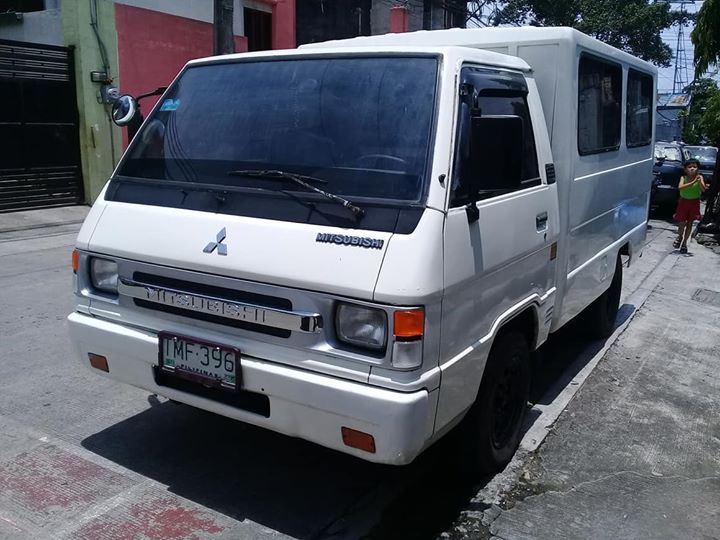 Mitsubishi l300