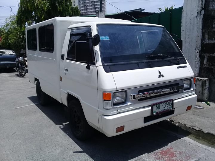 Mitsubishi l300