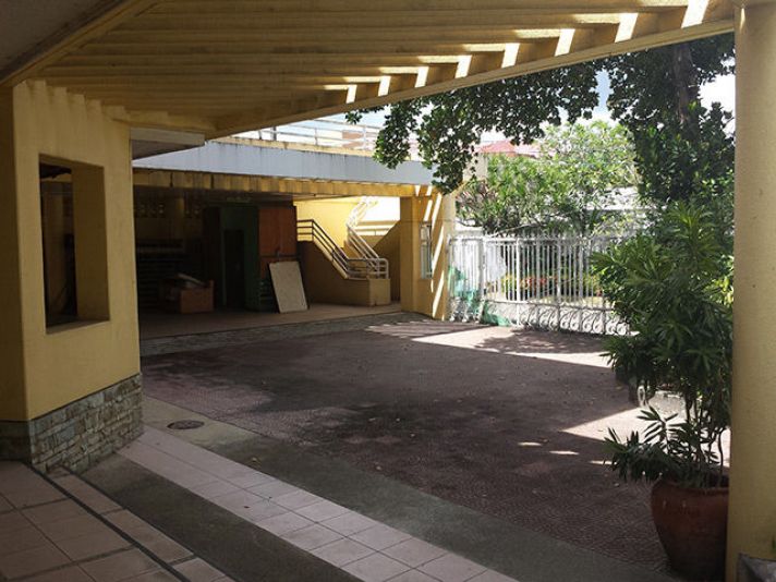 Great value property overlooking the golf course in St. Michael Village, Banilad, Cebu City