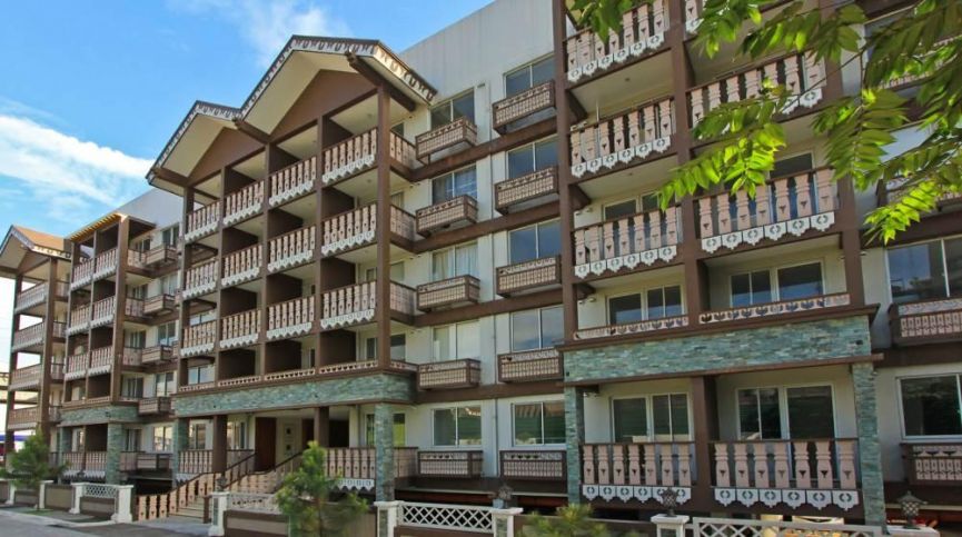 Pinecrest Studio Type for RENT