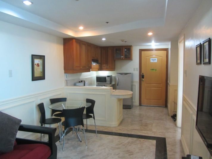 Baywatch Tower – Malate – Excellent view to Manila Bay
