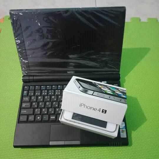 Laptop with/iphone 100%legit Original