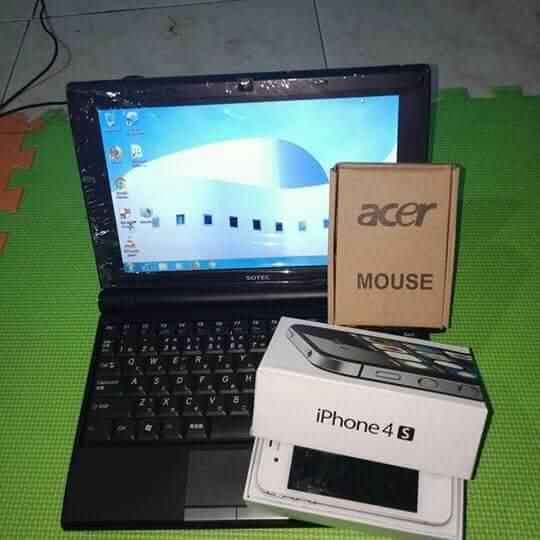 Laptop with/iphone 100%legit Original
