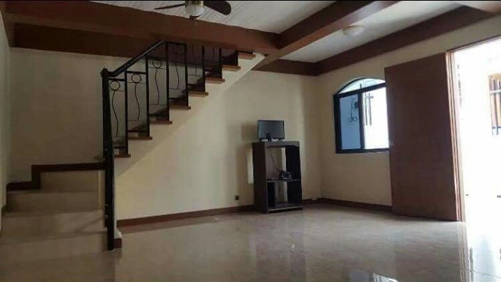 House and lot for sale