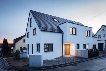 Ihr neues Zuhause , moderne, hochwertige, bezugsfertige Neubau Doppelhaushälfte