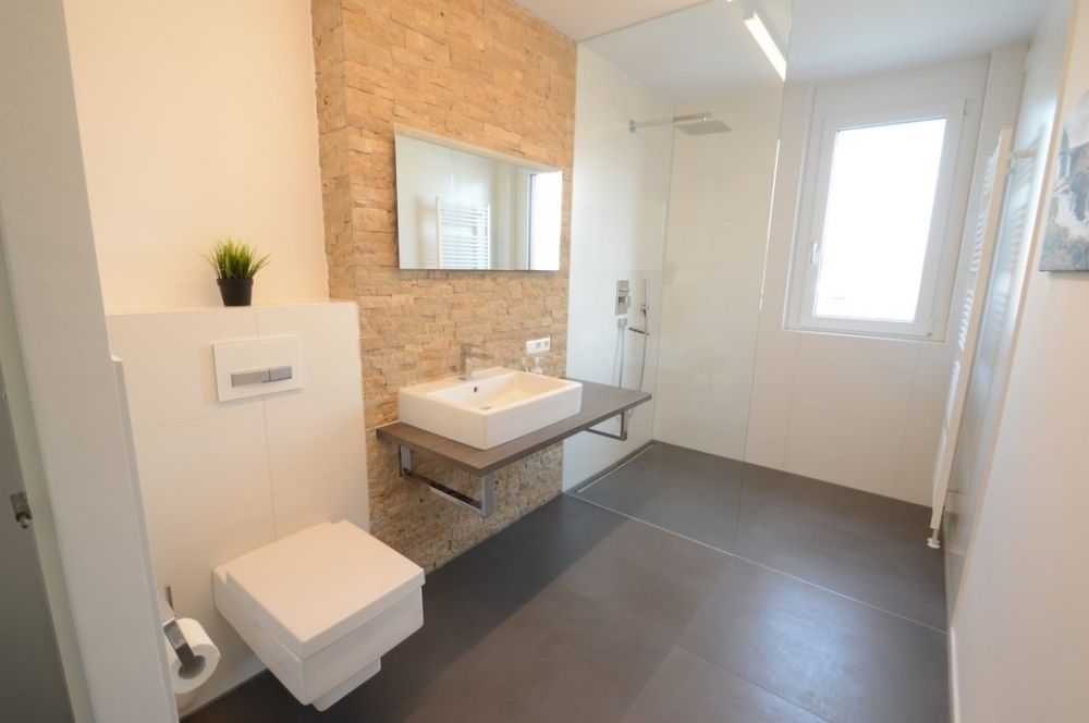 Moderne Penthousewohnung mit Küche und Stellplatz in Stuttgarter Toplage