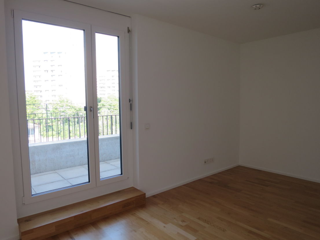 Traumhafte 3-Zi-Maisonette-Wohnung mit Einbauküche und zwei Balkonen