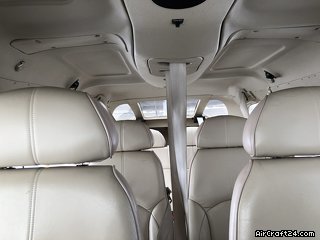 Cessna T206H