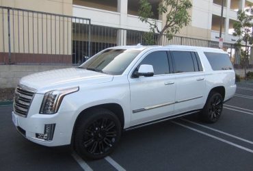 2017 Cadillac Escalade ESV Platinum 4WD