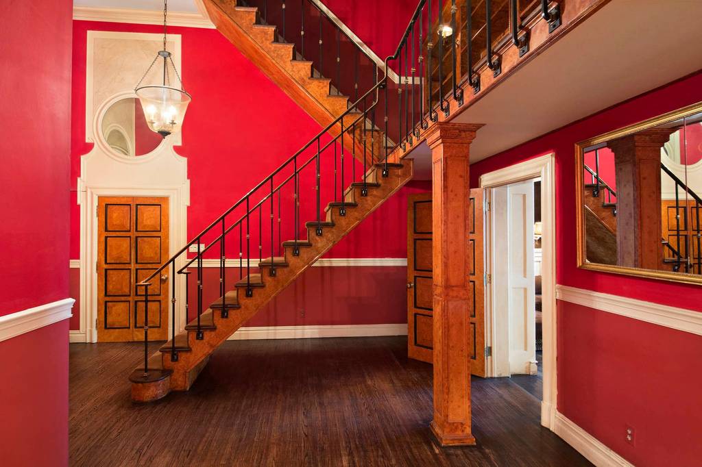 2 Bedroom Luxury House in  New York,  Chelsea