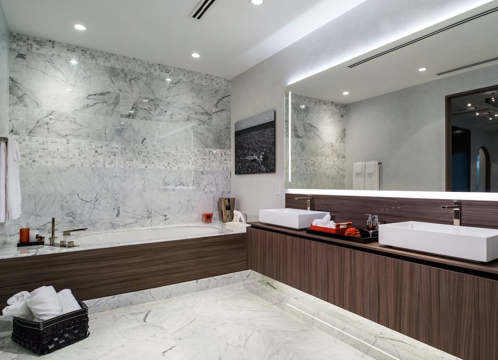New construction with luxurious 4 rooms for sale in Miami, USA