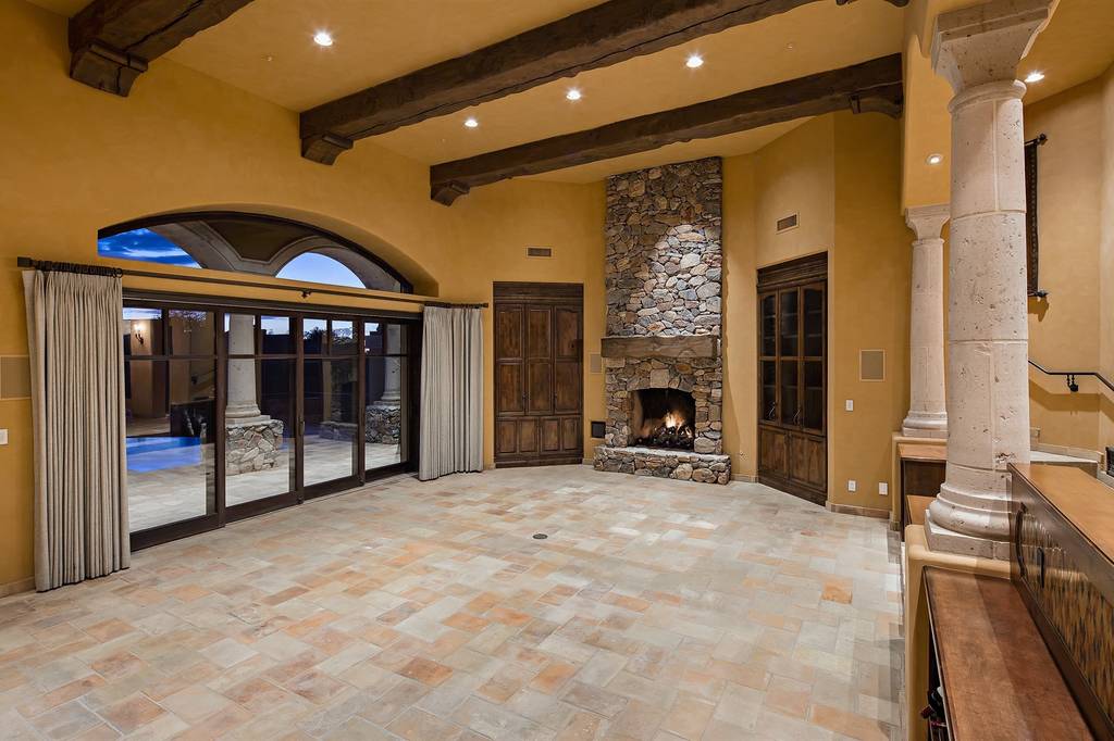 Luxury 6 room Detached House in  Scottsdale Trailer Corral, Arizona