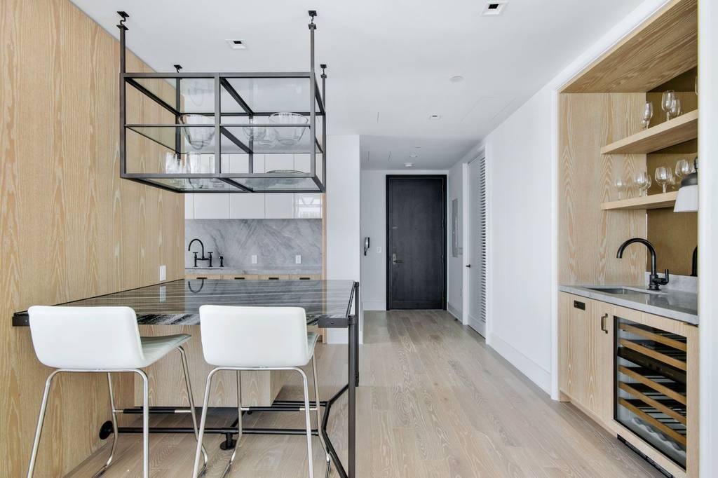 Luxury Apartment Complex in New York, Chelsea