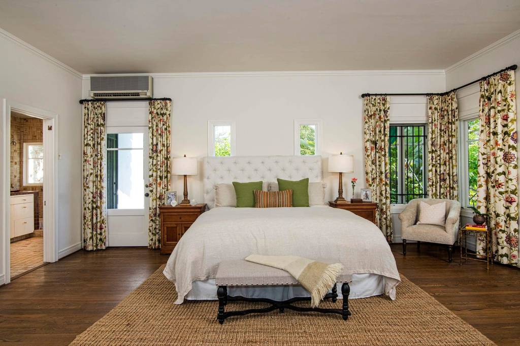 Luxurious detached House 2550 Aberdeen Ave, Los Angeles, CA 90027, Los Angeles, California