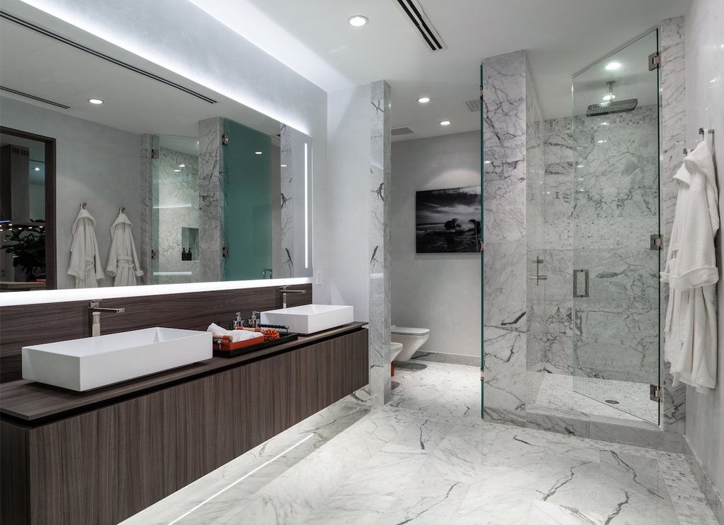New construction with luxurious 4 rooms for sale in Miami, USA
