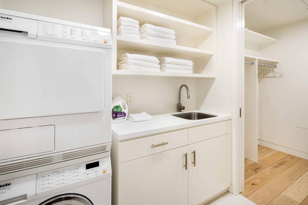 5 room luxury House in Chelsea village, NYC, New York