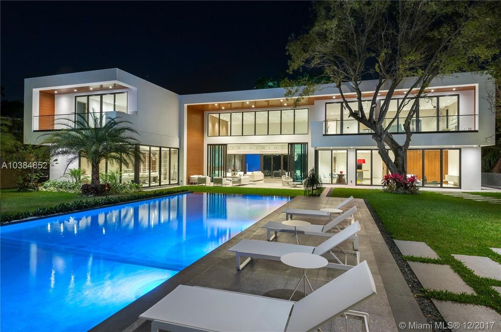 Luxury Home with 10684 m2 for sale Miami, Florida