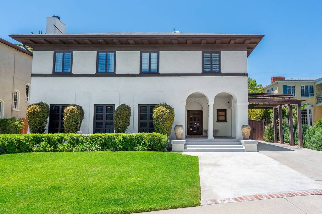 Detached Housein 709 Lorraine Blvd, Los Angeles