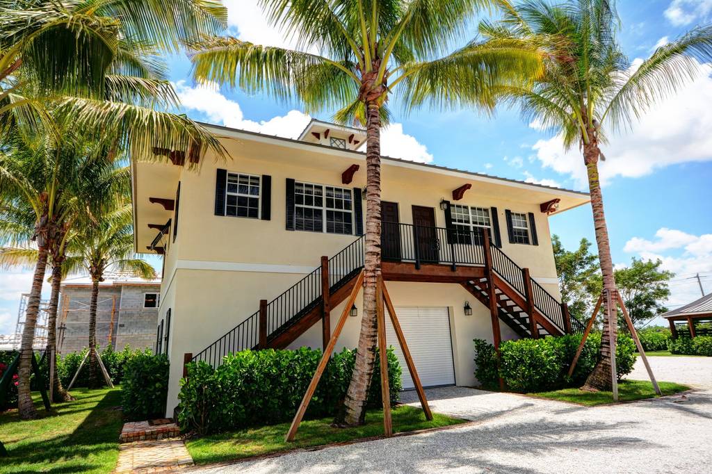1 Bedroom Exclusive Country House for Rent in Wellington, Palm Beach, Florida