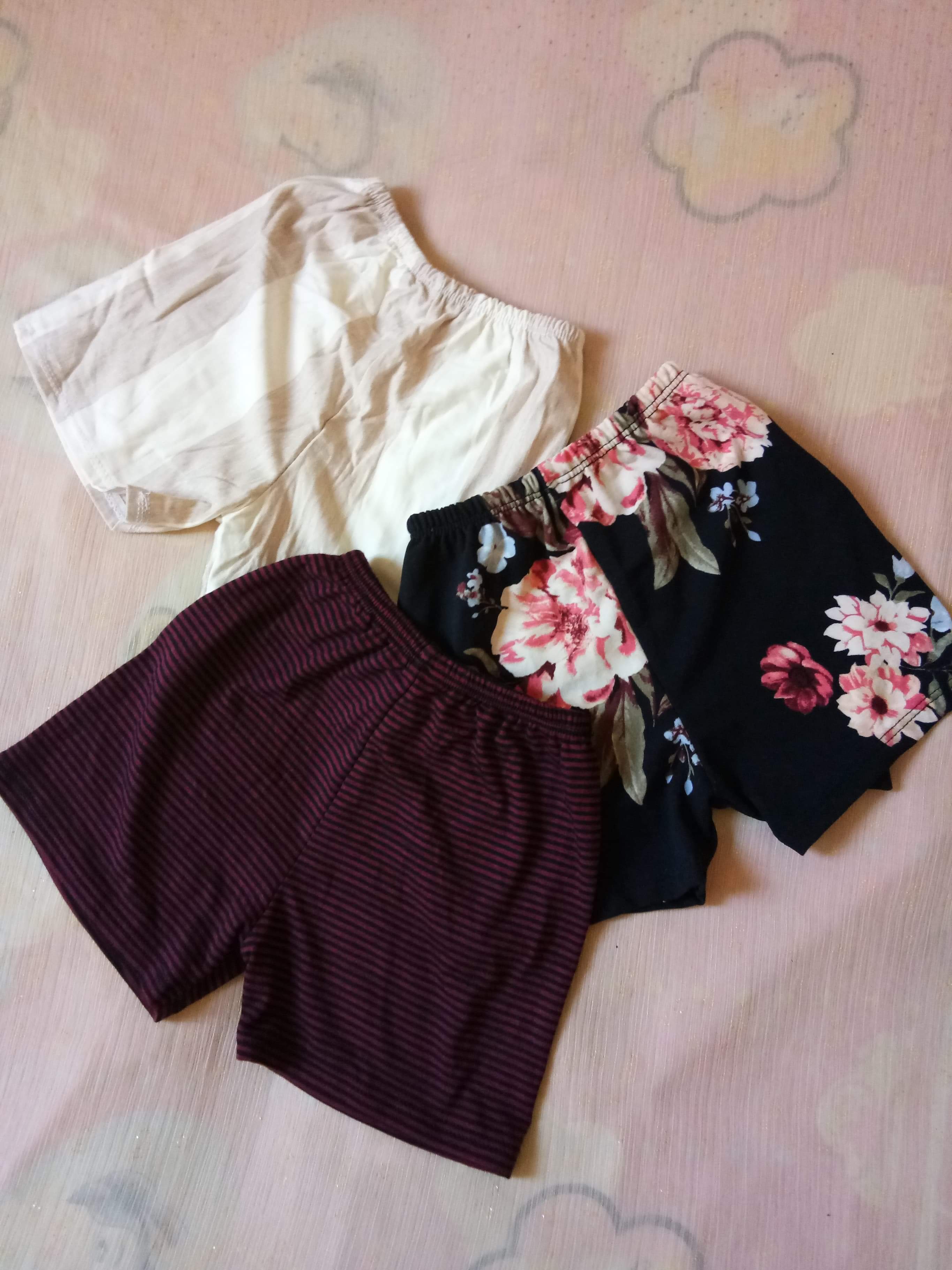 mall pull out shirt