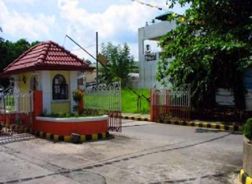 RIDGEMONT EXECUTIVE VILLAGE Taytay, Rizal