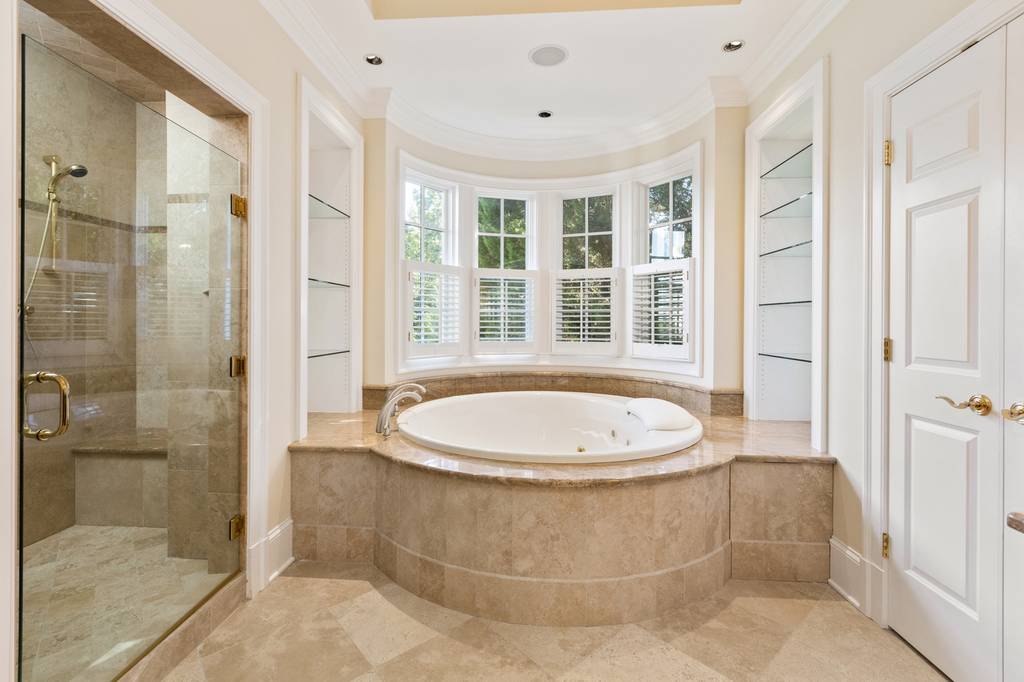 Luxury Detached House for sale in 3305 Stillhouse Rd SE, Atlanta