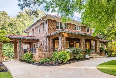 Detached House for sale in 923 Springdale Rd NE, Atlanta