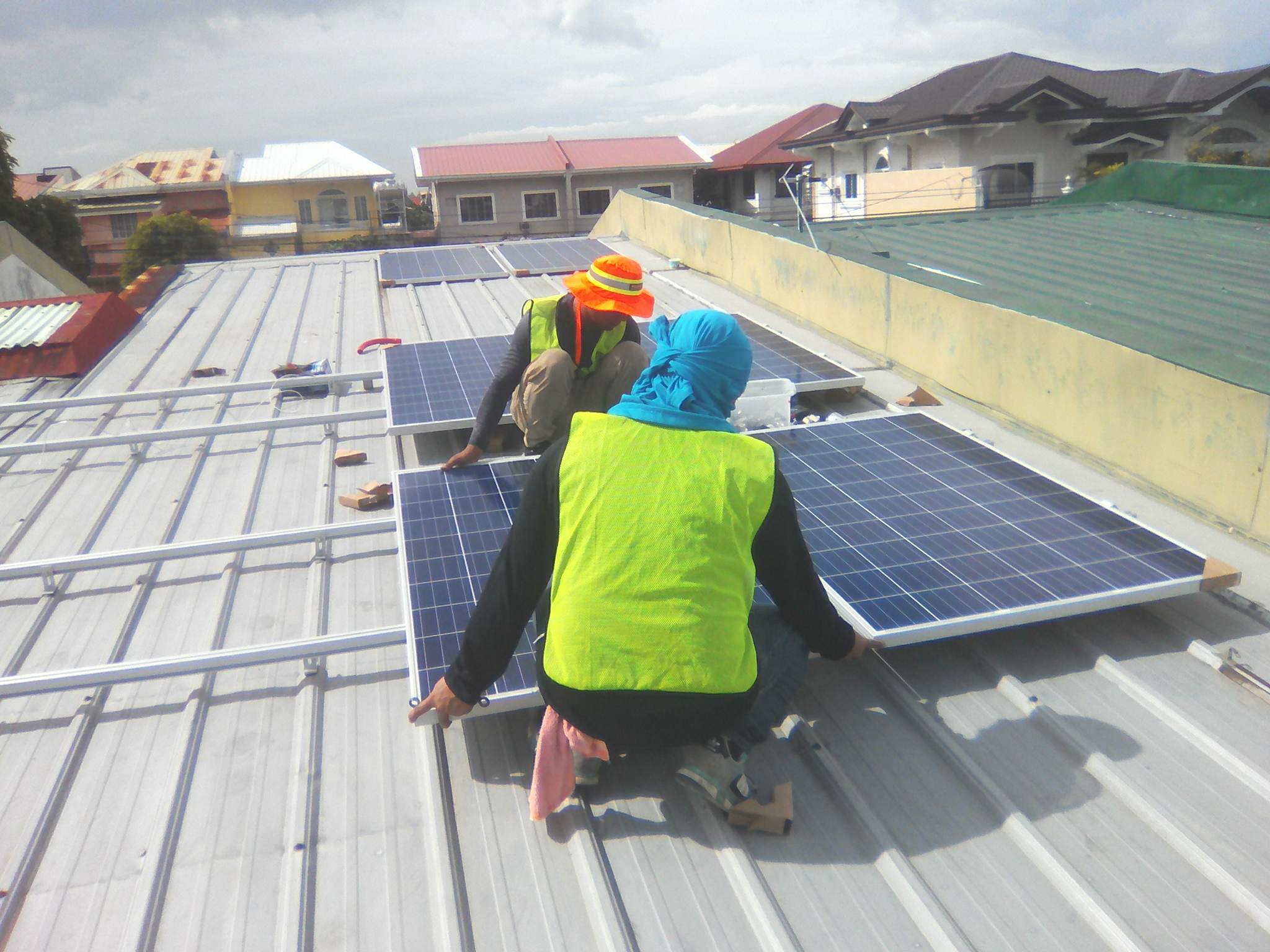 Reduced electric bill use solar renewable energy