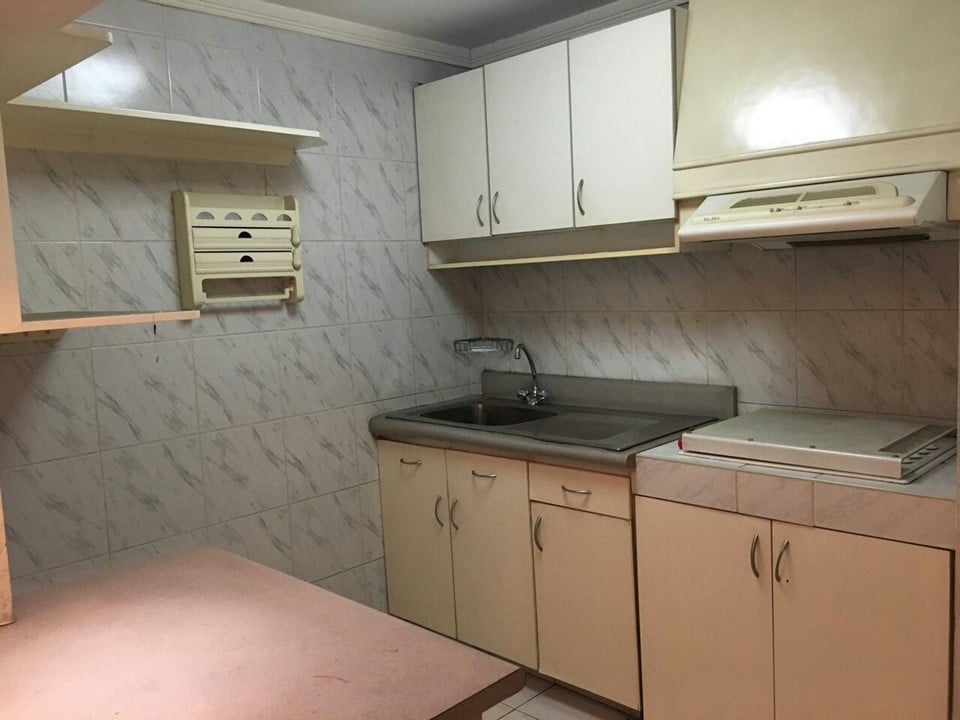 CONDO UNIT – MANDALUYONG EDSA