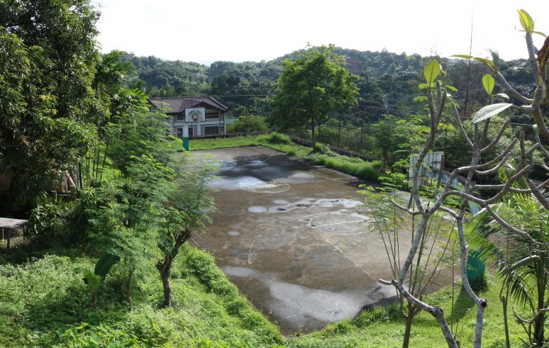 Residential Lots for sale that are close to nature at Summerhills Executive Village