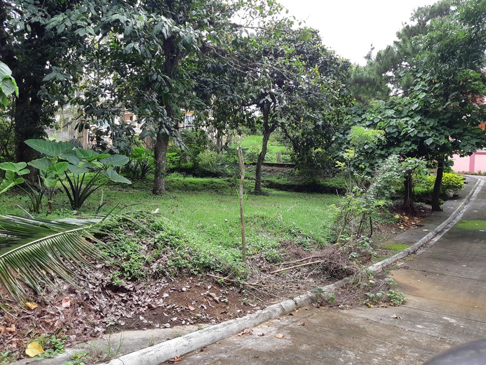 Lot for sale at  the heart of  TAGAYTAY CITY…